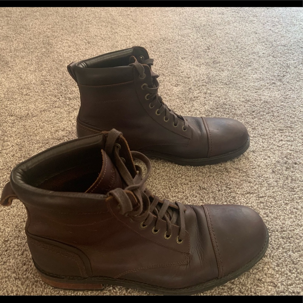 Brown Wolverine lace up boots